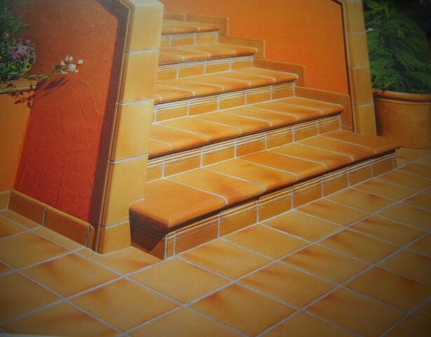 40044 Trappeforkant til Nexø klinke gul 24½cmx33cm  - Pris per stk